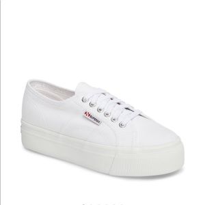 Superga sneakers never worn!